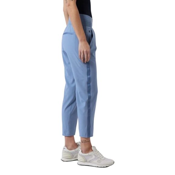 Athleta Cottage Blue Nikita Slim Crop Pant Size 6 NWOT - Picture 3 of 9